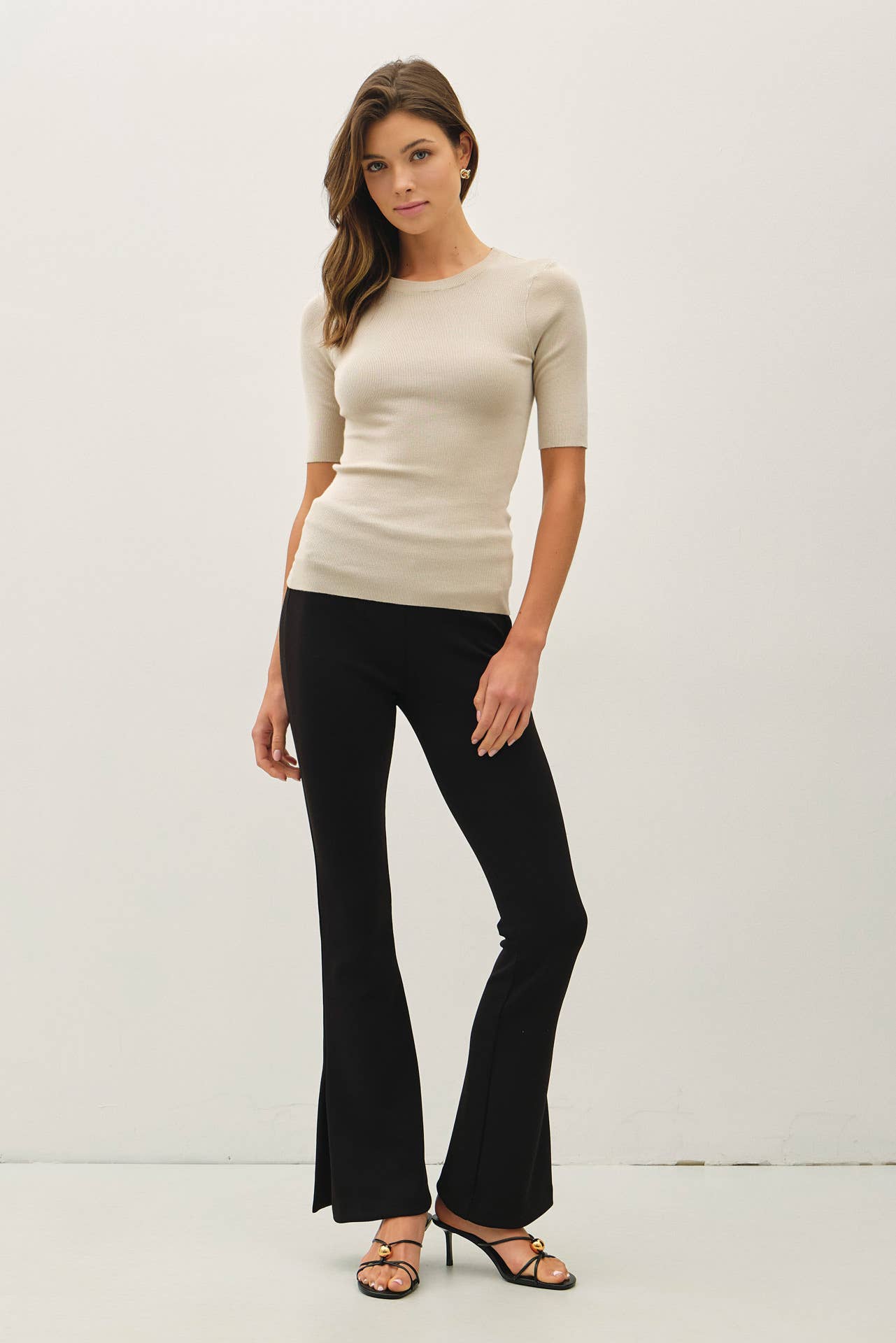CLASSIC SOLID HALF SLEEVE RIB KNIT TOP