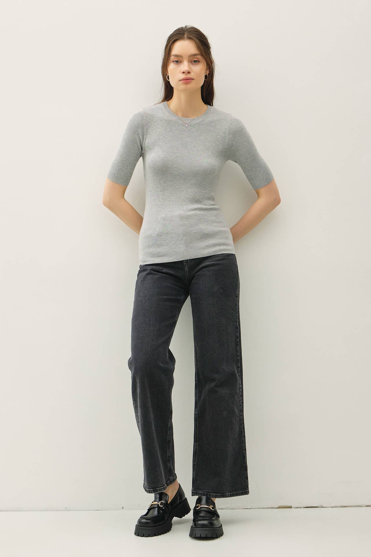 CLASSIC SOLID HALF SLEEVE RIB KNIT TOP