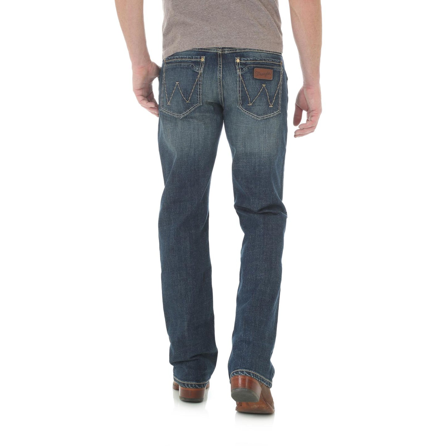 Wrangler Retro® Slim Boot Jean